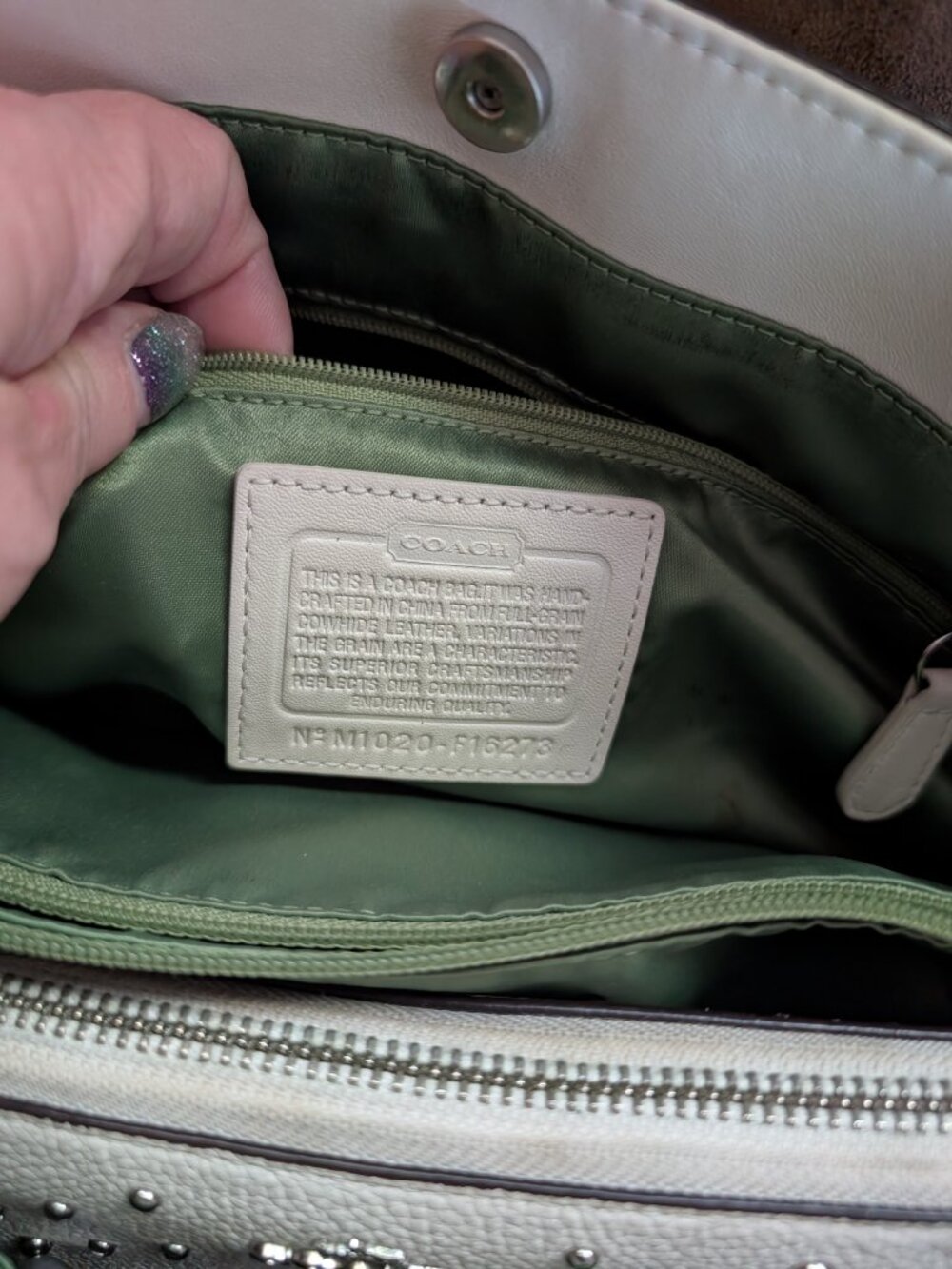 Coach Off-White Carryall with Wallet - Picture 2 of 4